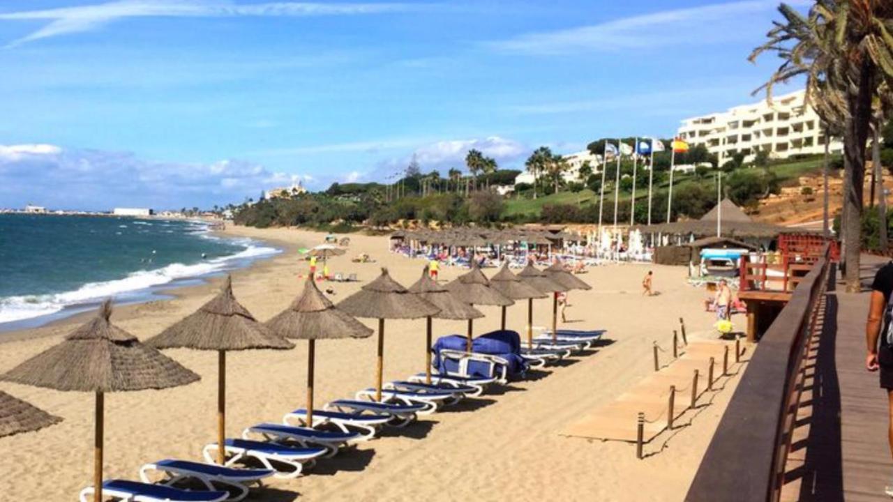 Mi Capricho Beachfront- 9D Apartment With Sea Views - Costa Del Sol 라칼라데미야스 외부 사진